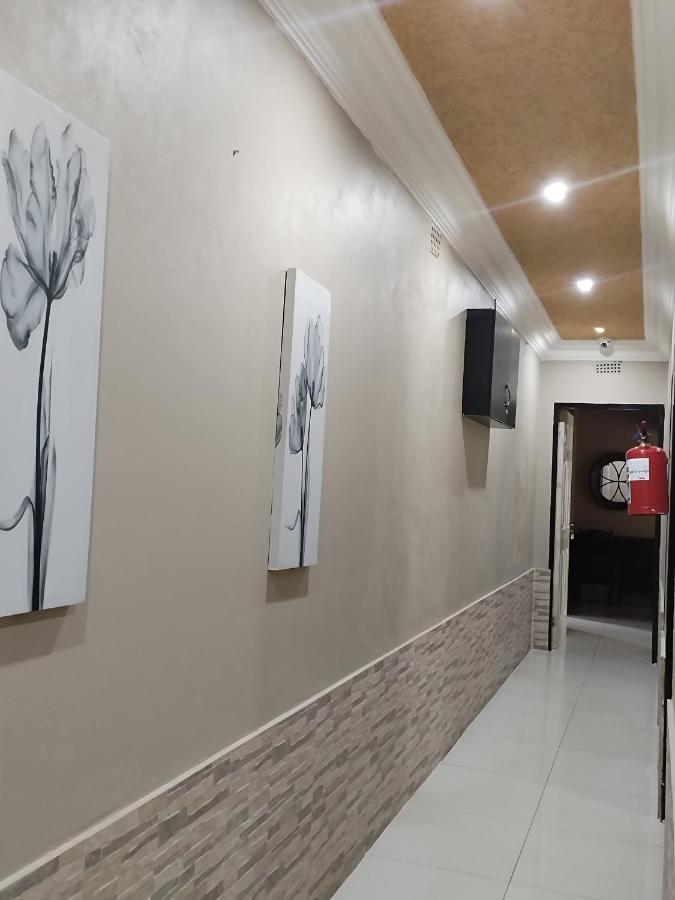 Ditsaleng Bed And Breakfast Vanderbijlpark Ngoại thất bức ảnh
