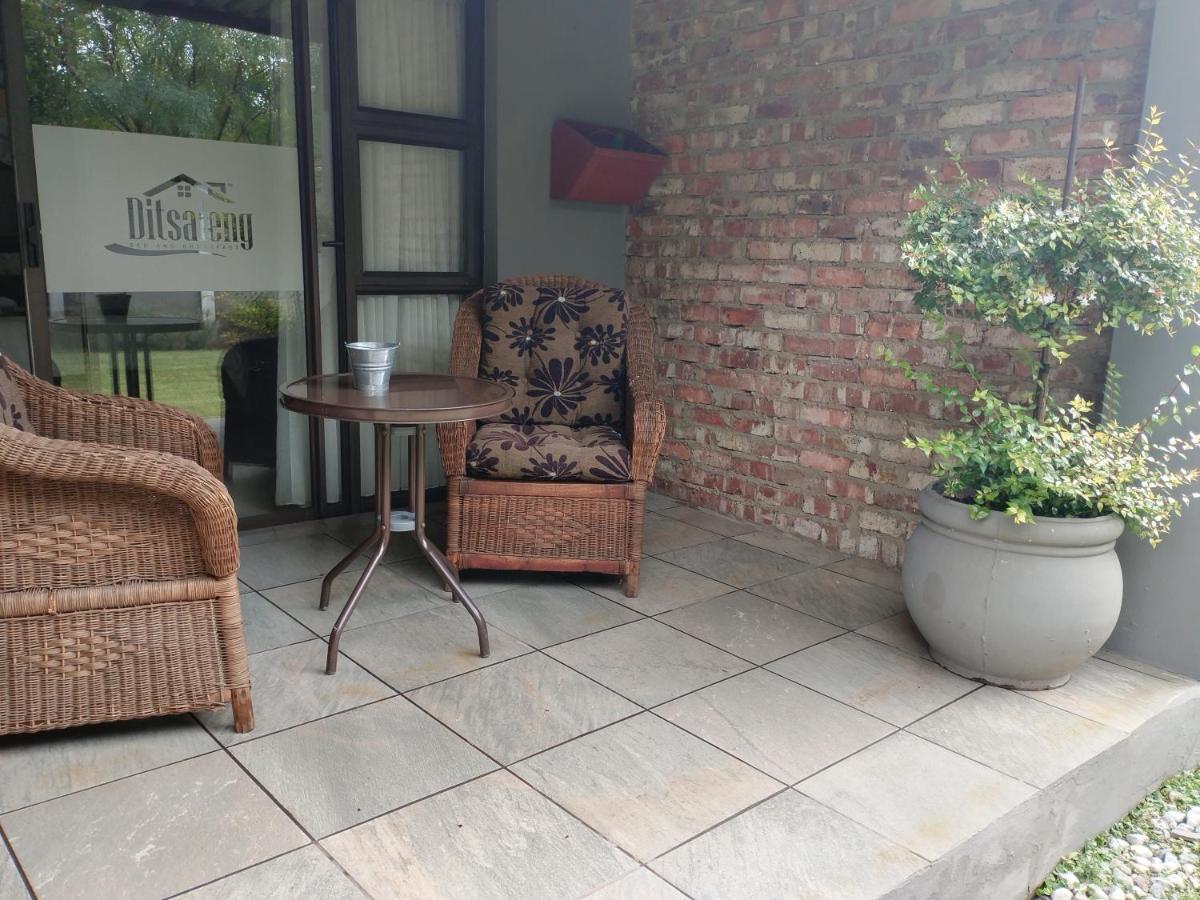 Ditsaleng Bed And Breakfast Vanderbijlpark Ngoại thất bức ảnh