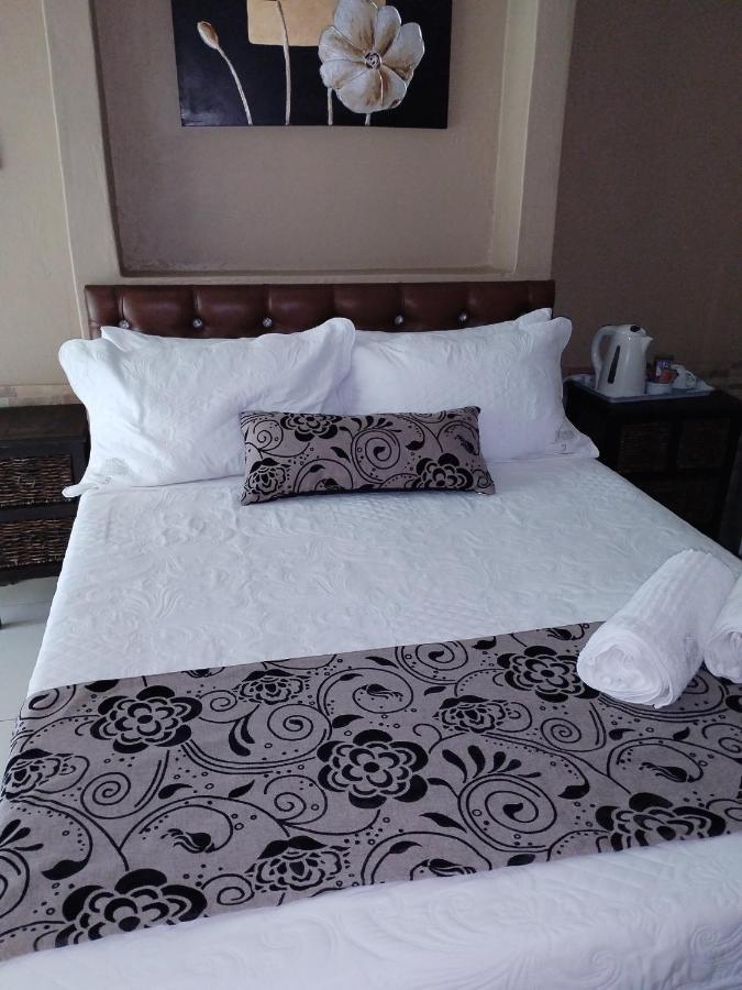 Ditsaleng Bed And Breakfast Vanderbijlpark Ngoại thất bức ảnh